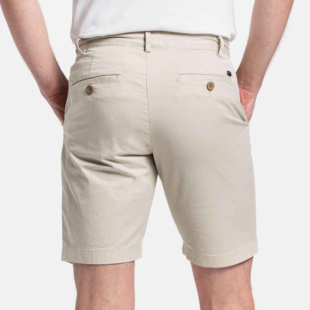 Giordano 511115 81 Kit Beige Twill Cotton Stretch Chino Shorts (1)