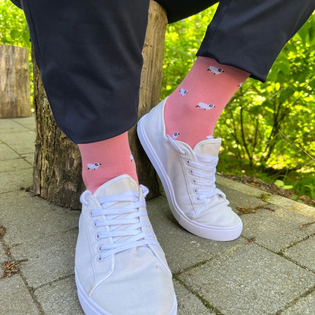 Swole Panda SP405-L Pink Sheep Bamboo Socks - Baks Menswear Bournemouth